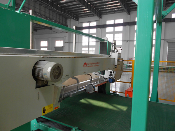 HSHQ-2200CNC 數(shù)控環(huán)形切割機(jī)